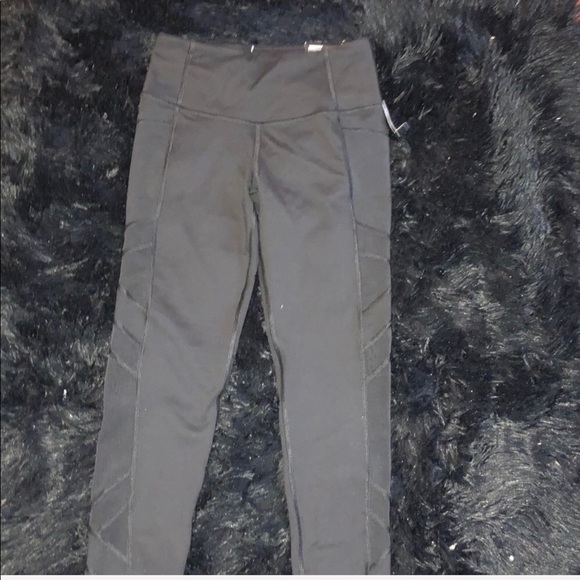 NWT VICTORIA SECRET BLACK MESH LEGGINGS - Picture 2 of 3